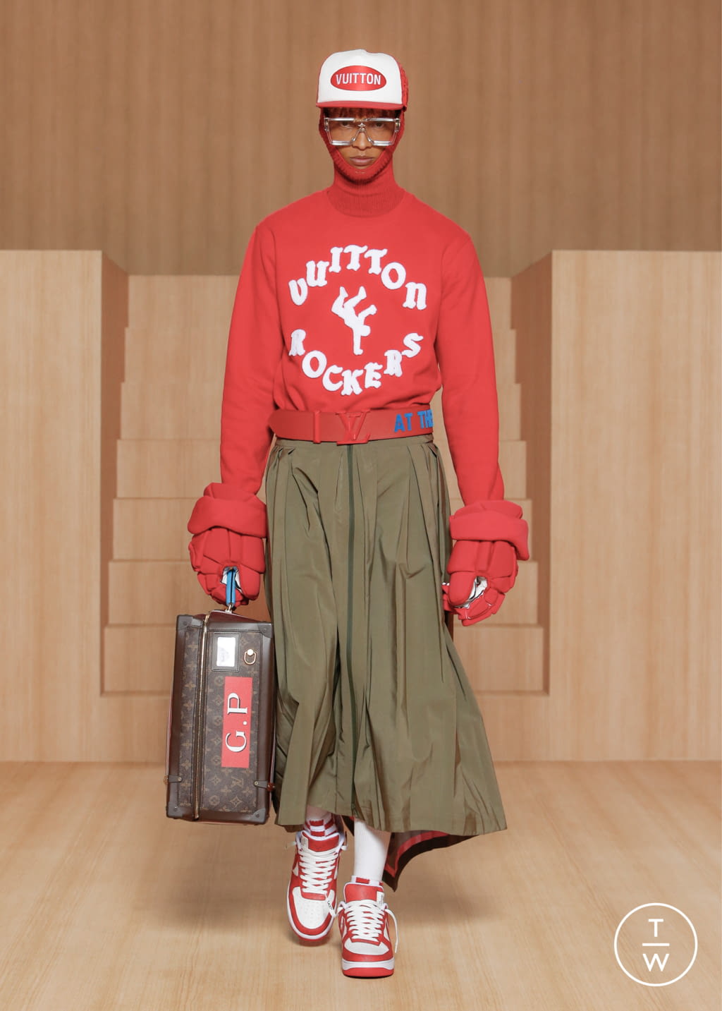 Fashion Week Paris Spring/Summer 2022 look 9 from the Louis Vuitton collection menswear