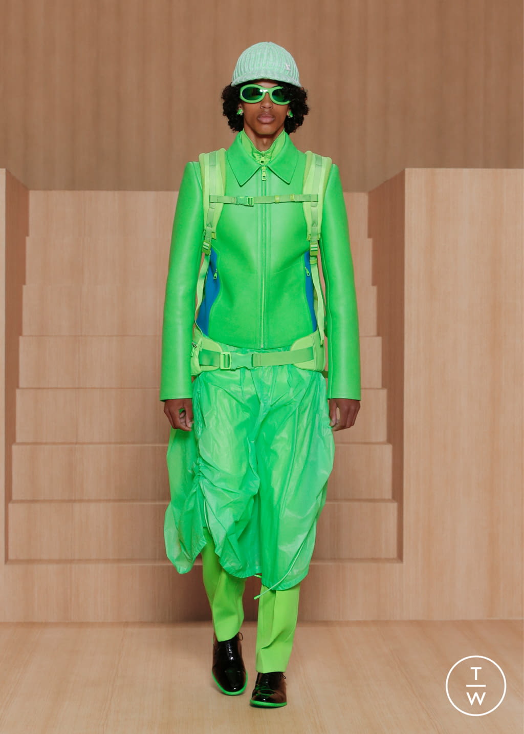 Fashion Week Paris Spring/Summer 2022 look 26 de la collection Louis Vuitton menswear
