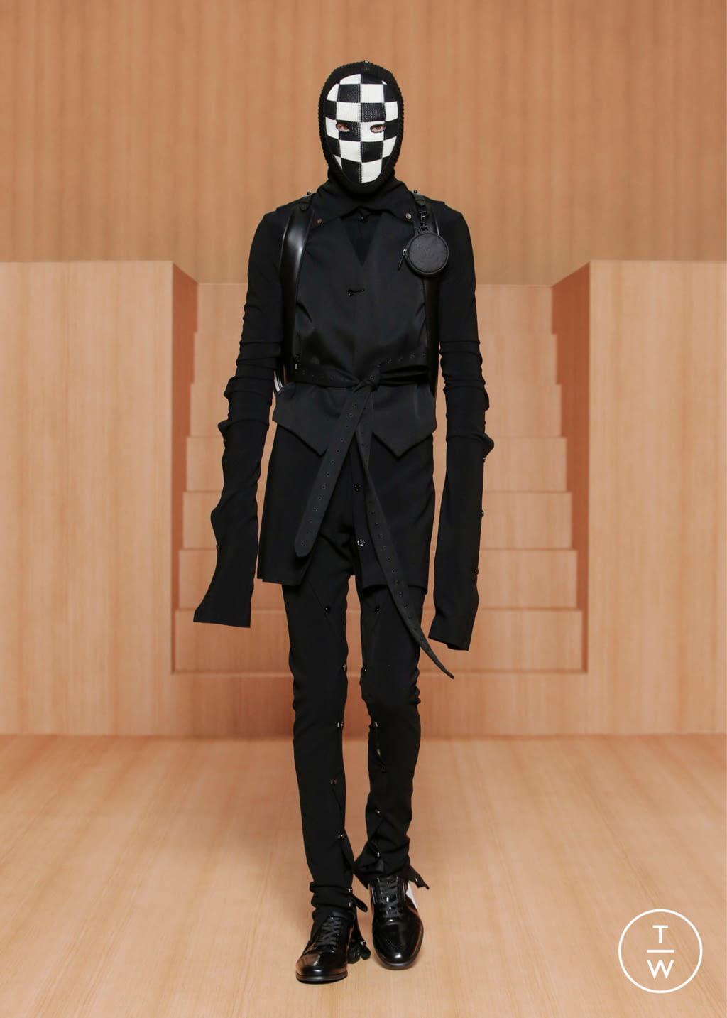 Fashion Week Paris Spring/Summer 2022 look 48 from the Louis Vuitton collection menswear