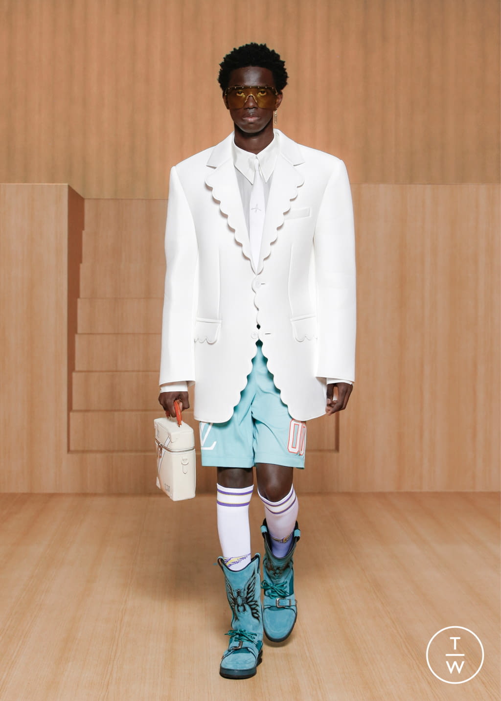 Fashion Week Paris Spring/Summer 2022 look 70 from the Louis Vuitton collection menswear