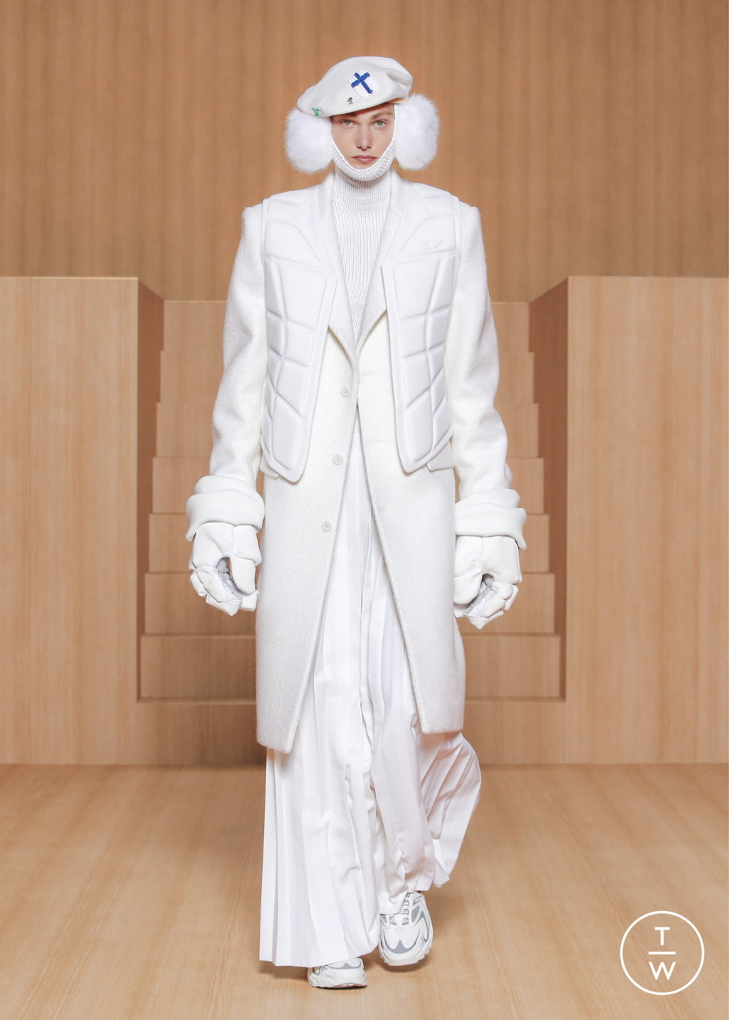 Fashion Week Paris Spring/Summer 2022 look 73 de la collection Louis Vuitton menswear