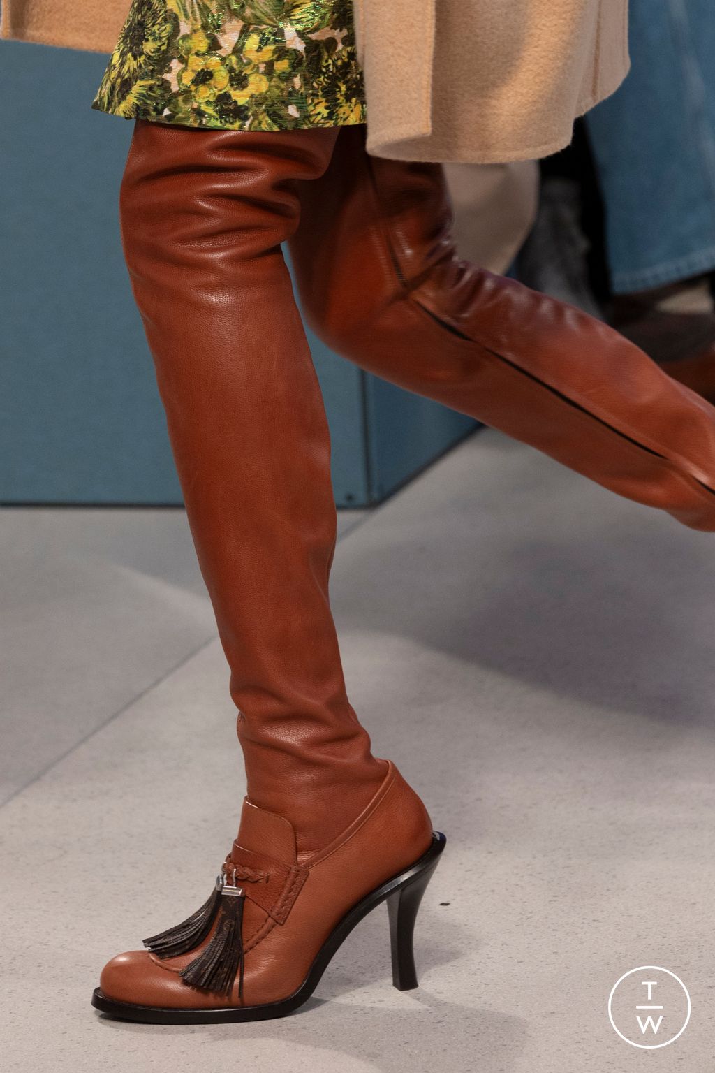 Fashion Week Milan Fall/Winter 2025 look 31 from the Louis Vuitton collection 女装配饰