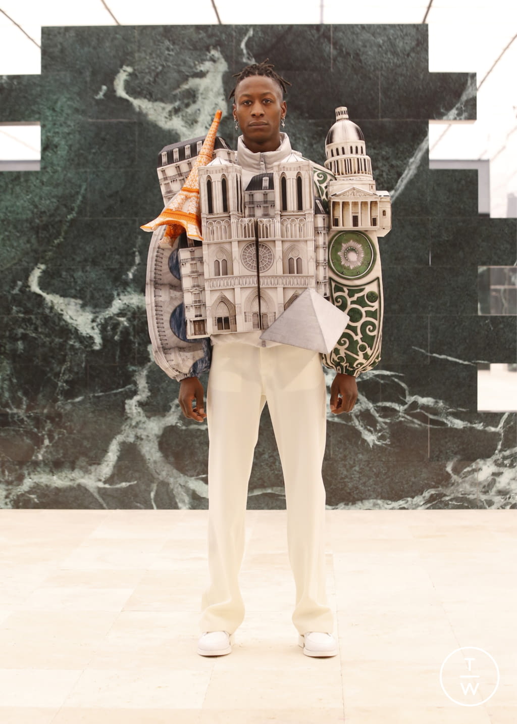 Fashion Week Paris Fall/Winter 2021 look 38 from the Louis Vuitton collection menswear