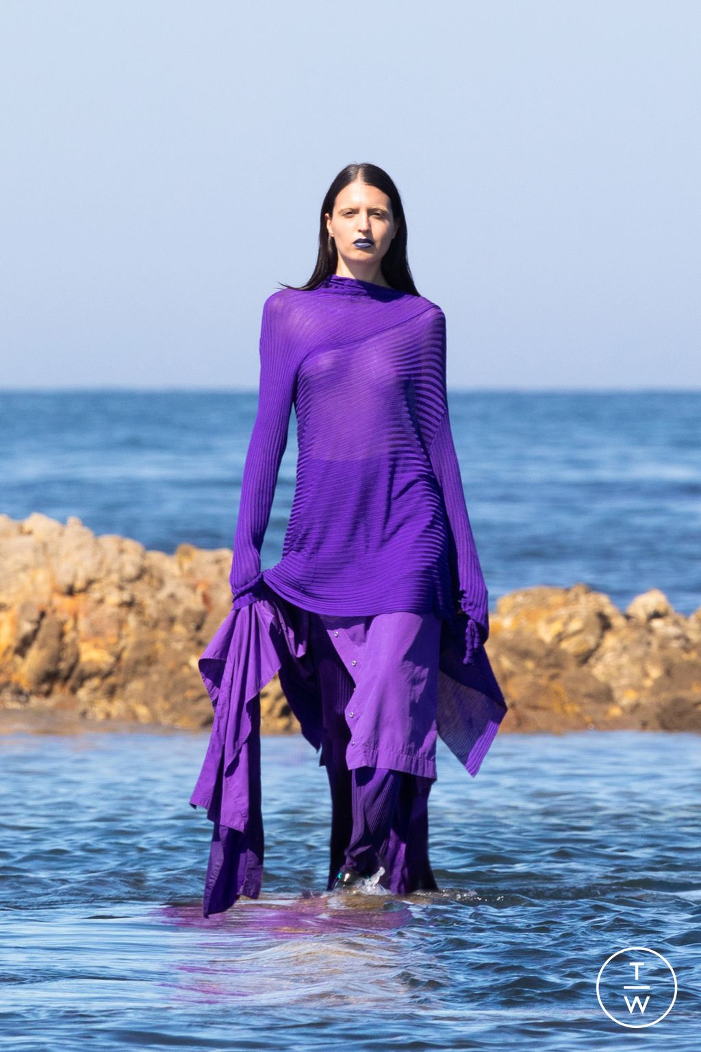 Fashion Week London Fall/Winter 2022 look 10 de la collection Marques' Almeida womenswear