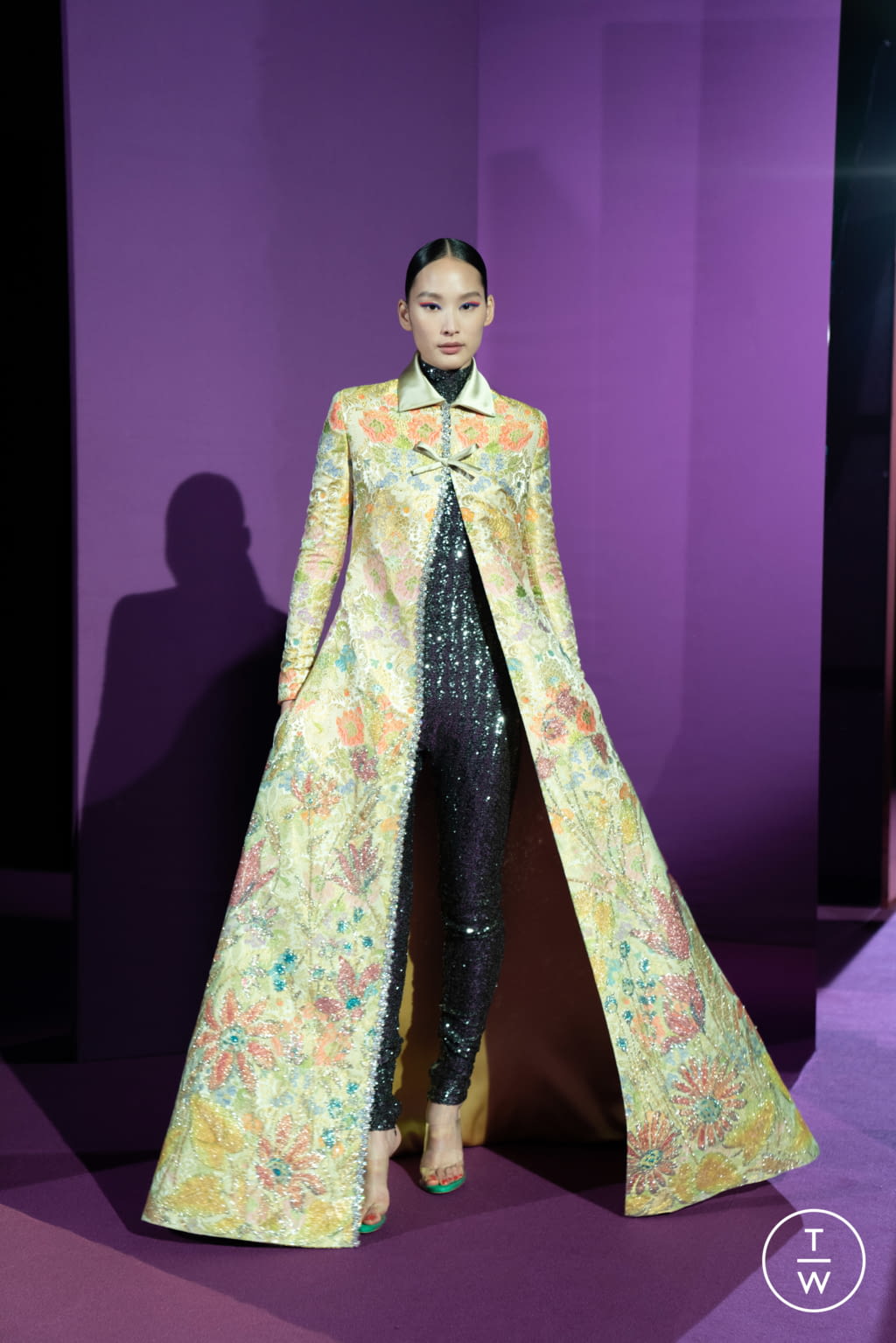 Fashion Week Paris Fall/Winter 2021 look 10 from the Alexis Mabille collection couture
