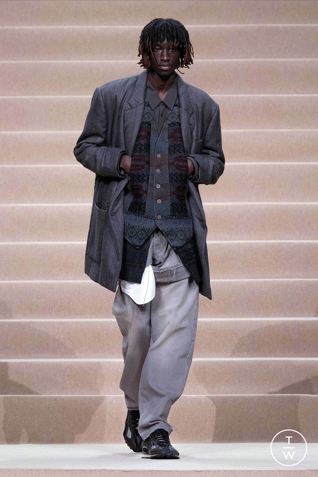Fashion Week Florence - Pitti Fall/Winter 2024 look 18 from the Magliano collection 男装