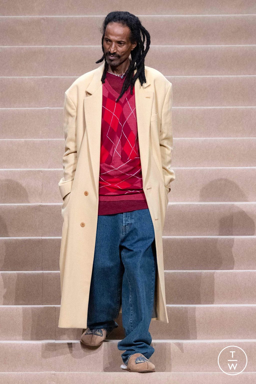 Fashion Week Florence - Pitti Fall/Winter 2024 look 34 from the Magliano collection menswear