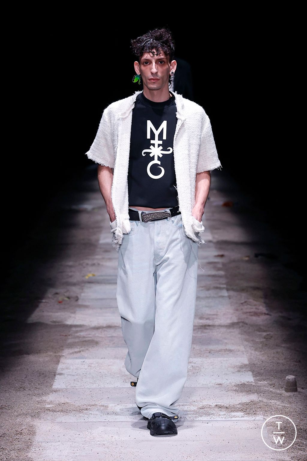 Fashion Week Milan Fall/Winter 2025 look 31 de la collection Magliano menswear
