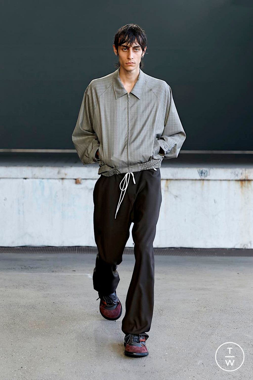 Fashion Week Milan Spring/Summer 2025 look 14 from the Magliano collection menswear