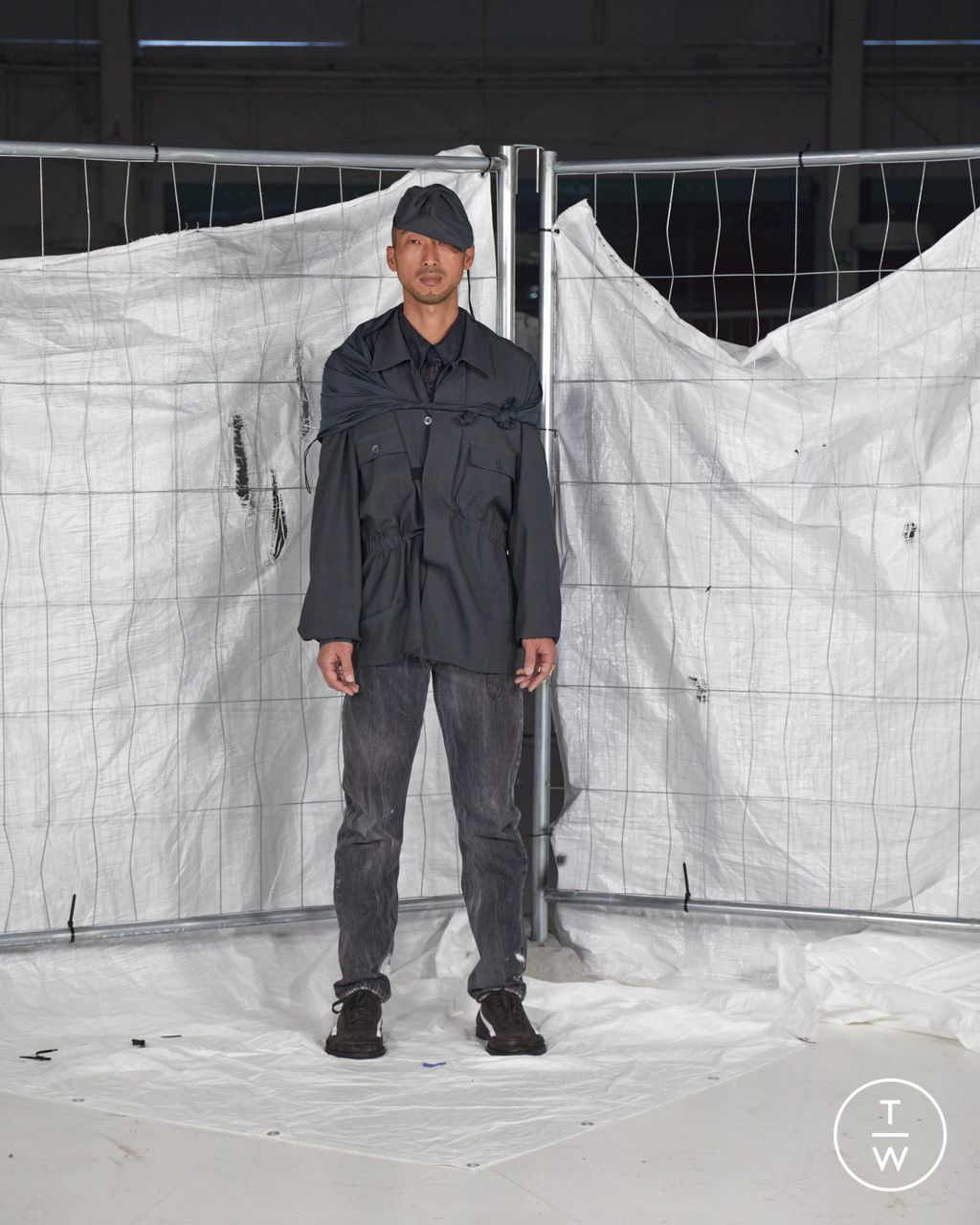 Fashion Week Milan Spring/Summer 2024 look 14 de la collection Magliano menswear