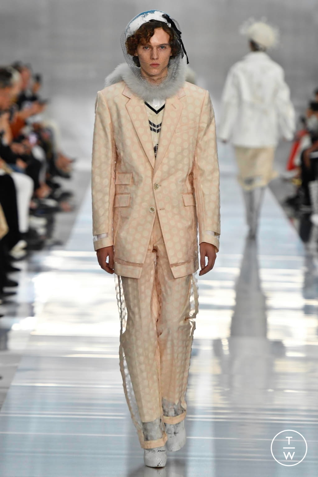 Fashion Week Paris Spring/Summer 2020 look 15 from the Maison Margiela collection womenswear