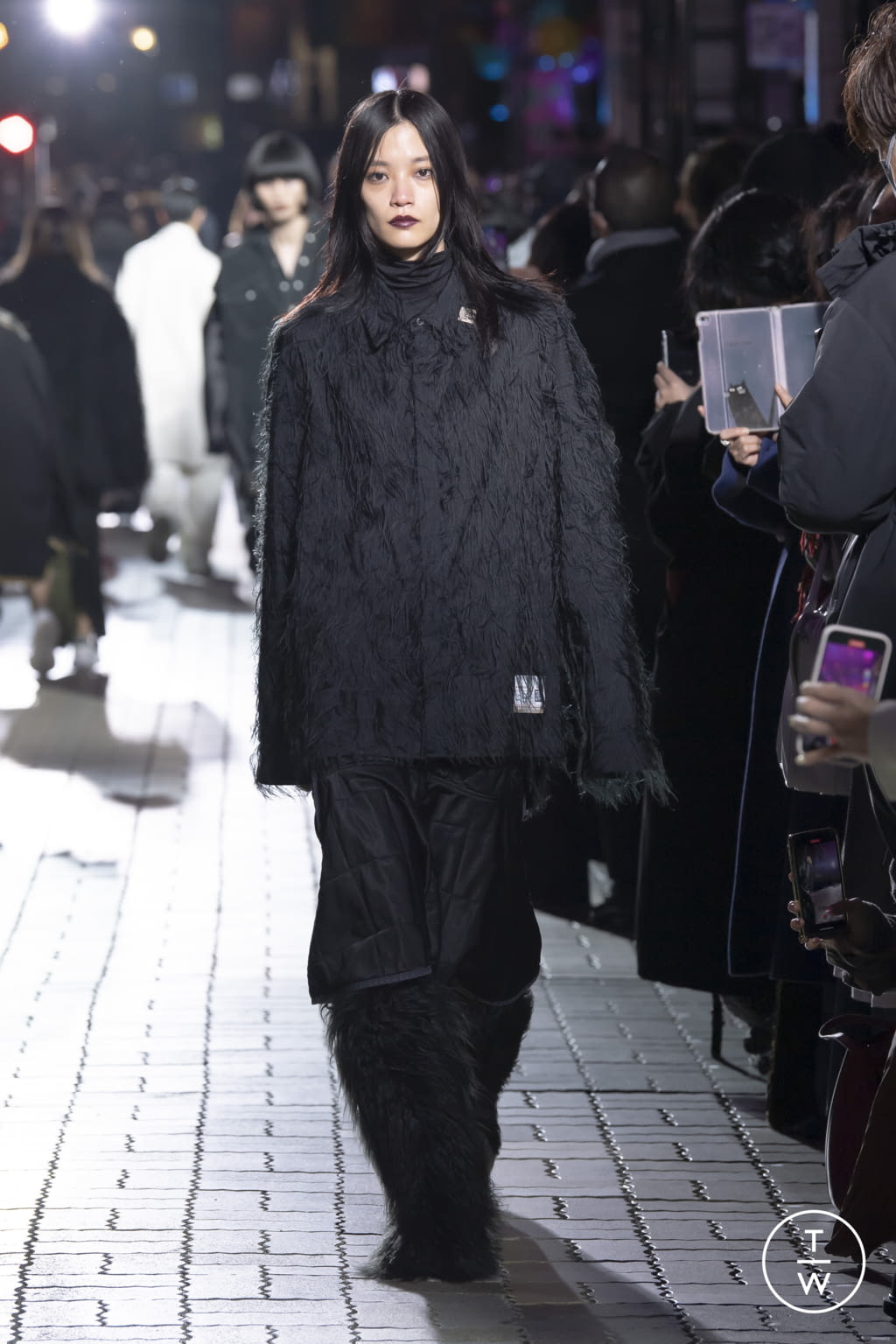 Fashion Week Paris Fall/Winter 2022 look 72 from the Maison Mihara Yasuhiro collection menswear