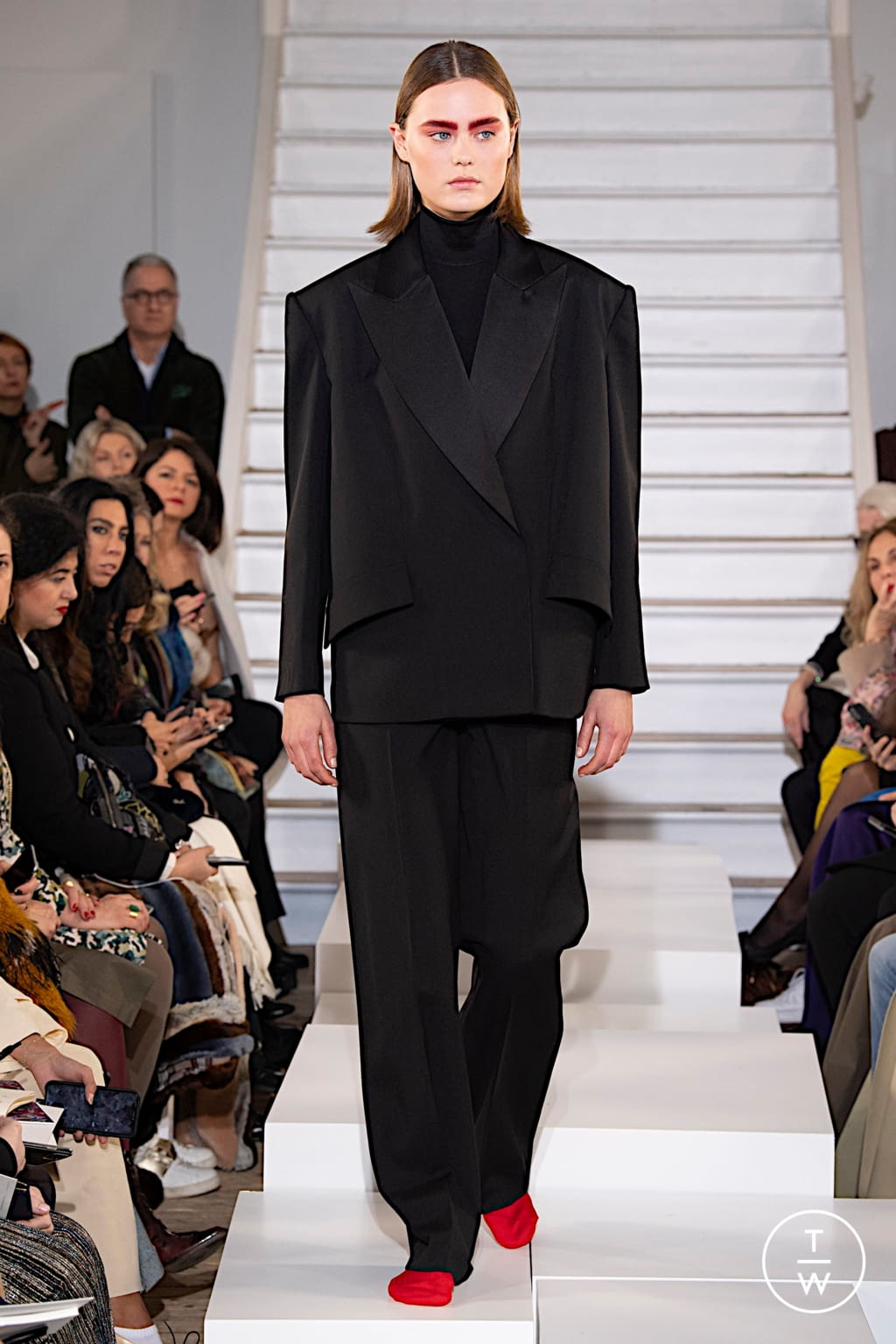 Fashion Week Paris Fall/Winter 2020 look 13 from the Maison Rabih Kayrouz collection couture