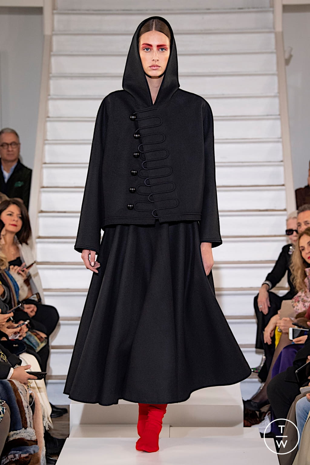 Fashion Week Paris Fall/Winter 2020 look 21 from the Maison Rabih Kayrouz collection couture