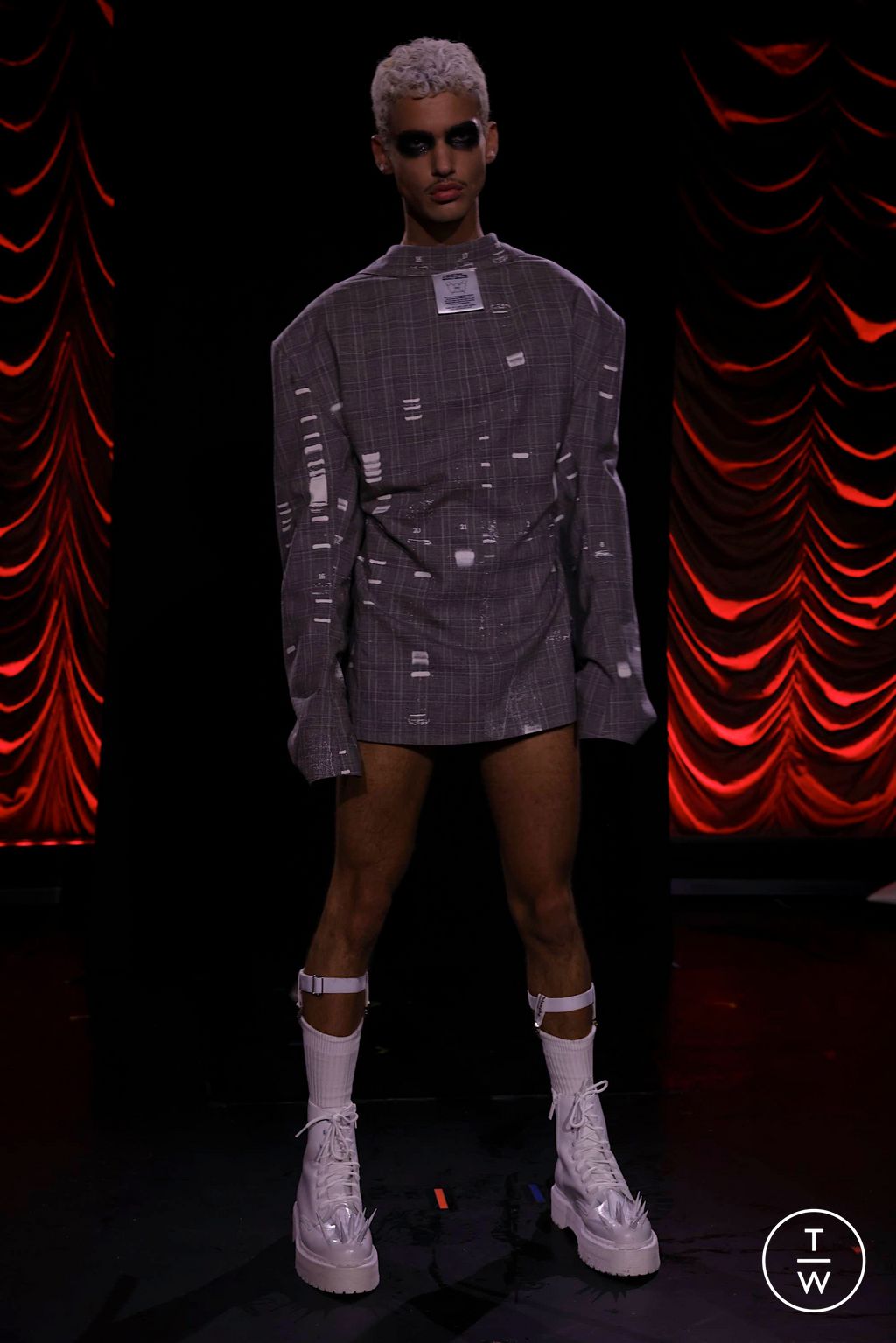 Fashion Week New York Spring/Summer 2024 look 19 from the Maison Blanche collection 女装