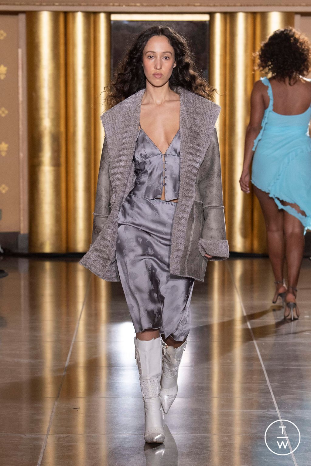 Fashion Week Paris Fall/Winter 2023 look 6 from the MaisonCléo collection womenswear