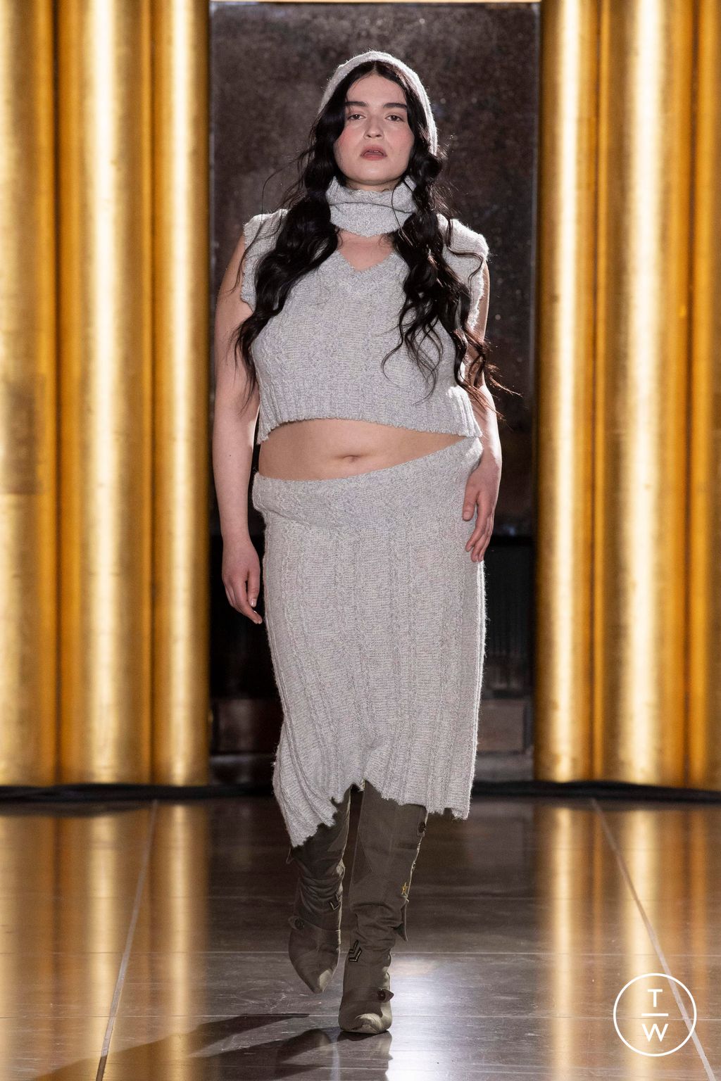 Fashion Week Paris Fall/Winter 2023 look 14 from the MaisonCléo collection womenswear