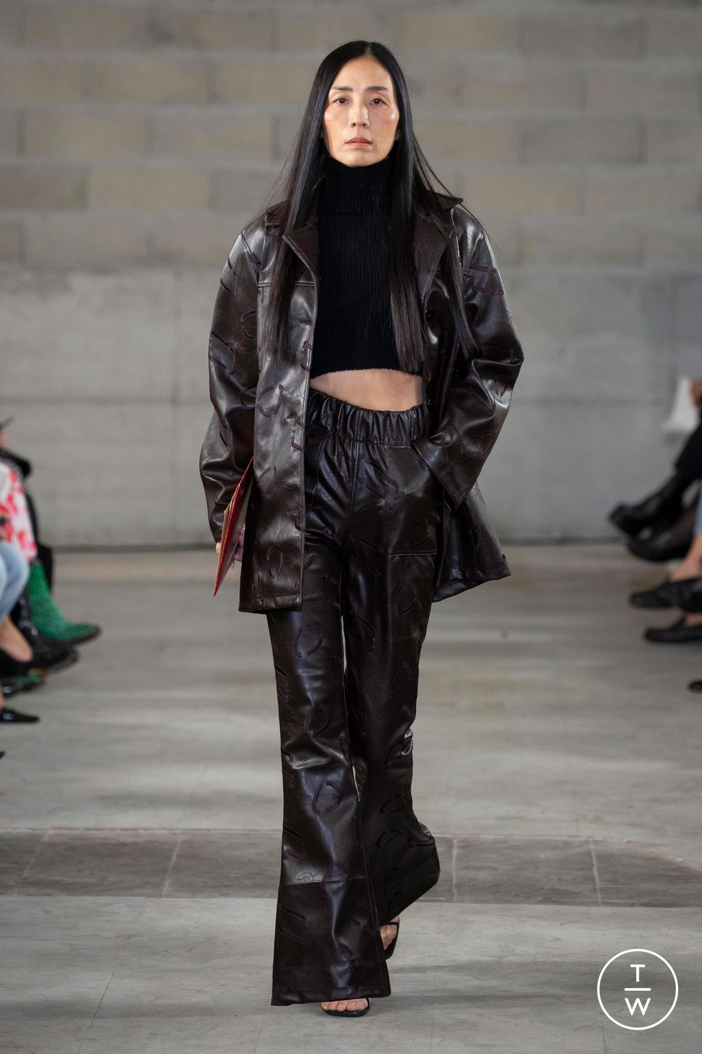 Fashion Week Paris Spring/Summer 2023 look 16 from the MaisonCléo collection womenswear