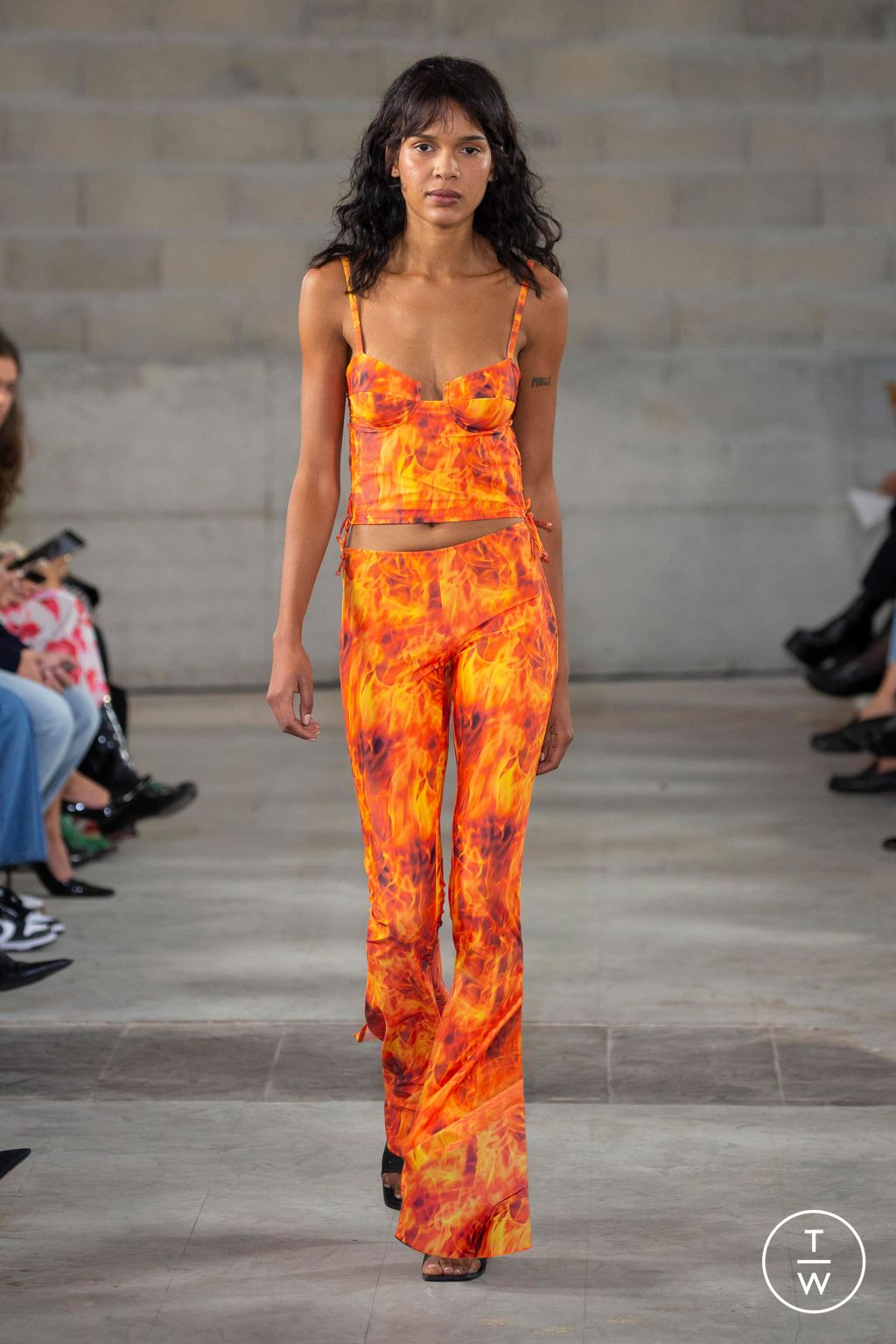 Fashion Week Paris Spring/Summer 2023 look 19 from the MaisonCléo collection womenswear