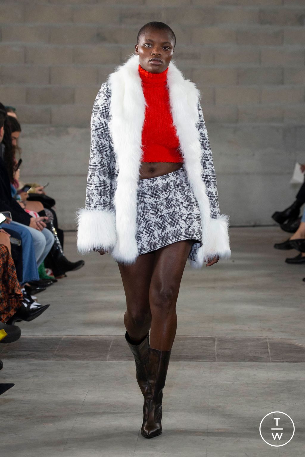 Fashion Week Paris Spring/Summer 2023 look 25 from the MaisonCléo collection womenswear