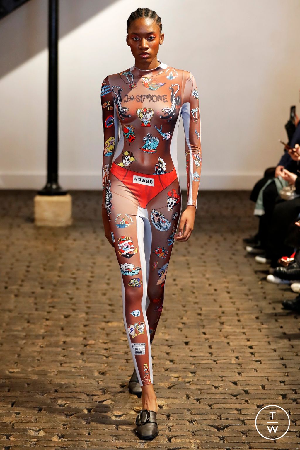 Fashion Week Paris Fall/Winter 2024 look 19 de la collection J.Simone womenswear