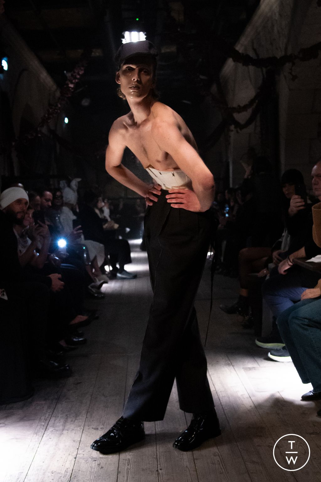 Fashion Week Paris Spring/Summer 2024 look 1 from the Maison Margiela collection 高级定制