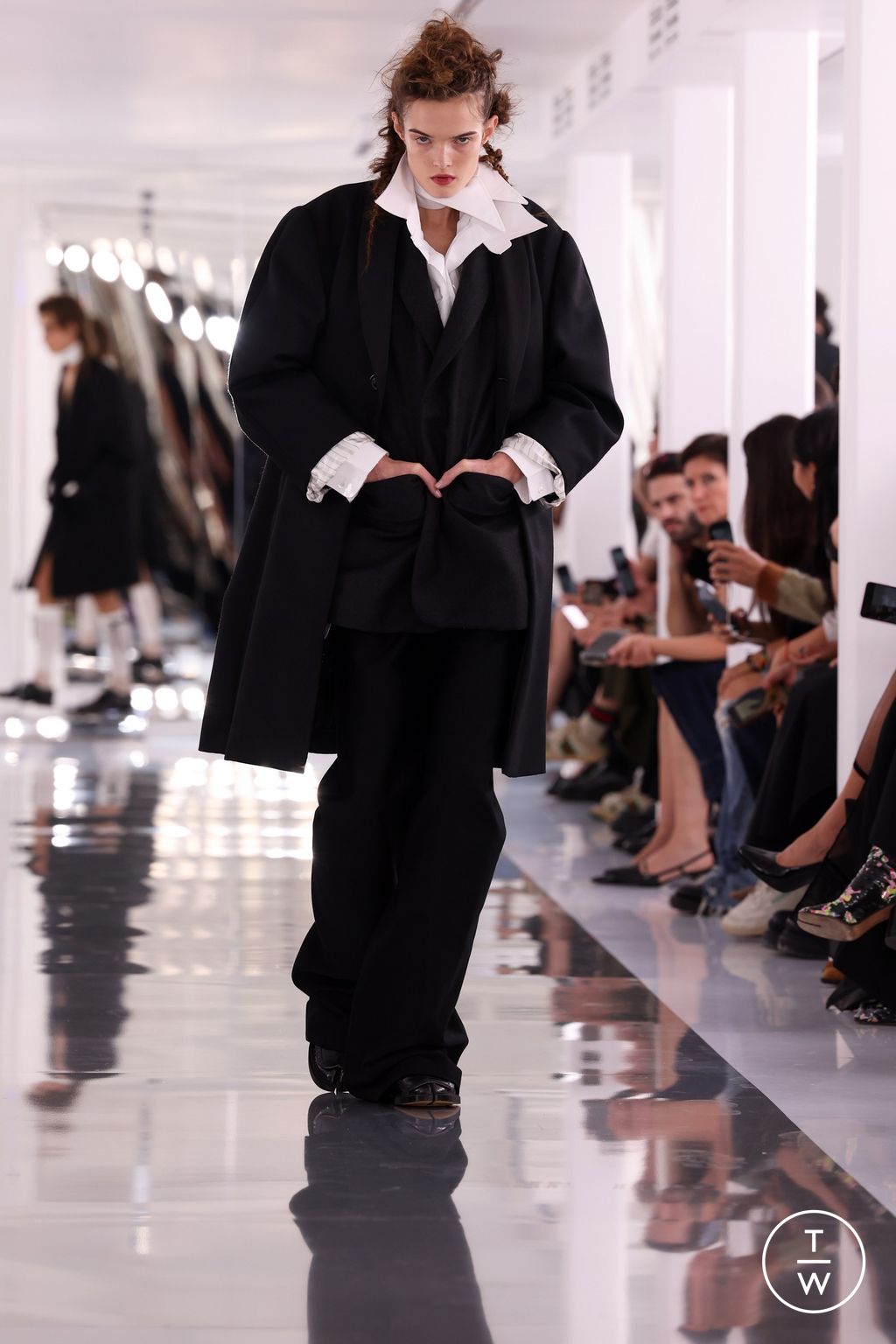 Fashion Week Paris Spring/Summer 2024 look 1 de la collection Maison Margiela womenswear