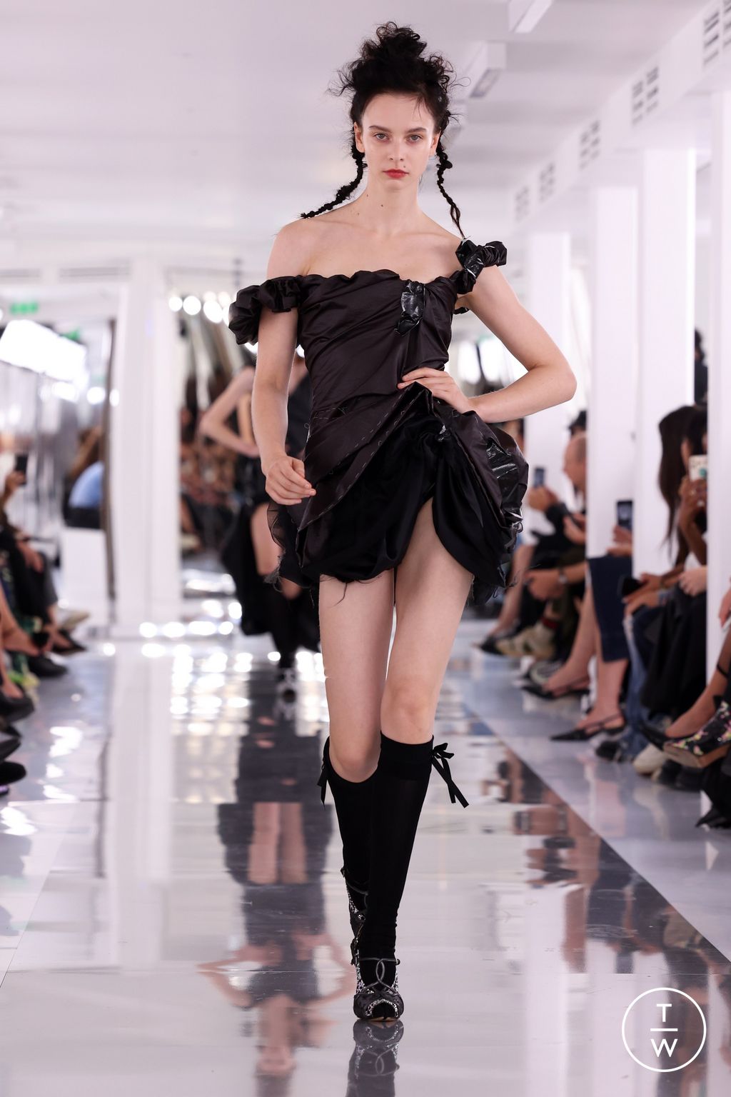 Fashion Week Paris Spring/Summer 2024 look 35 de la collection Maison Margiela womenswear