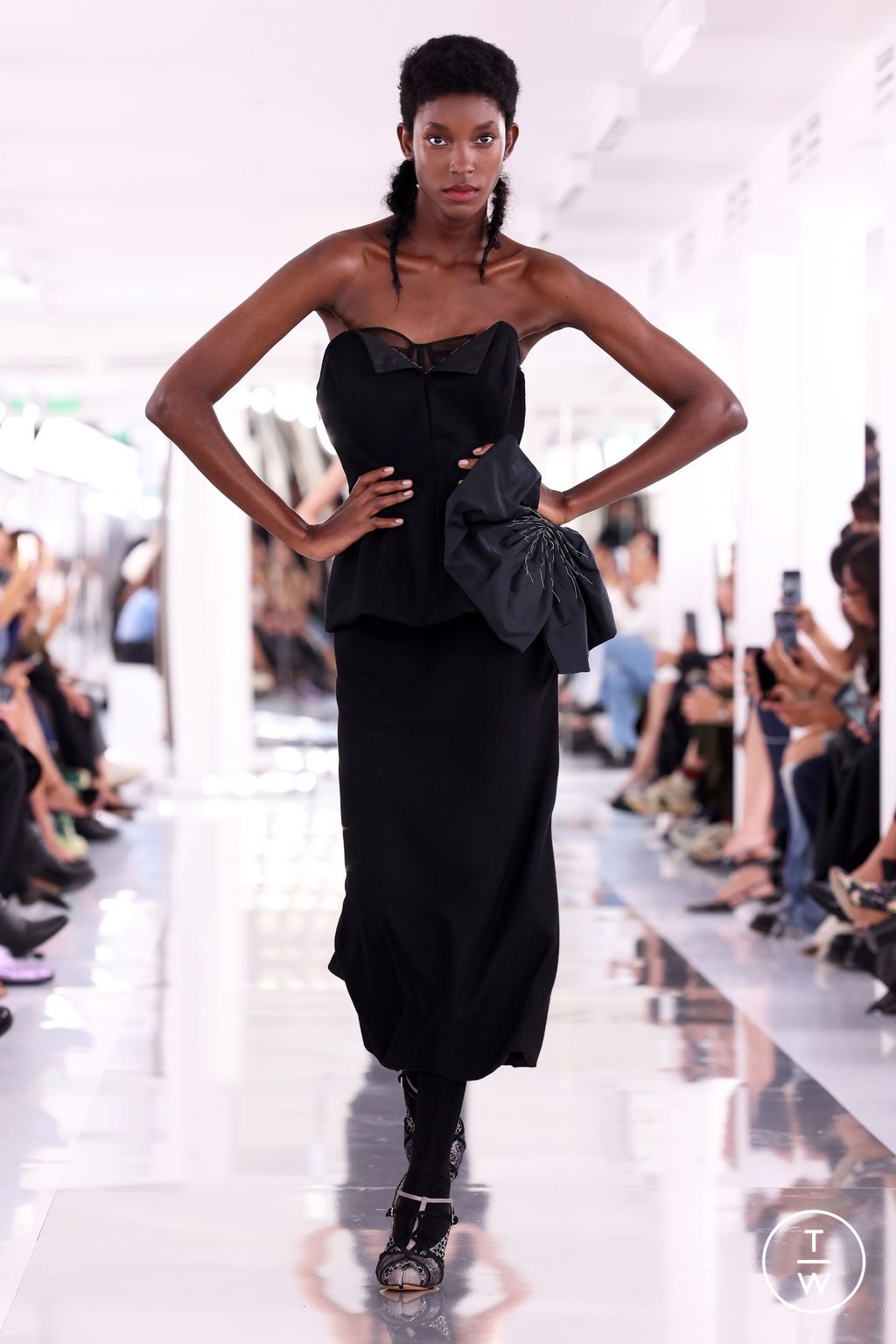 Fashion Week Paris Spring/Summer 2024 look 38 from the Maison Margiela collection womenswear