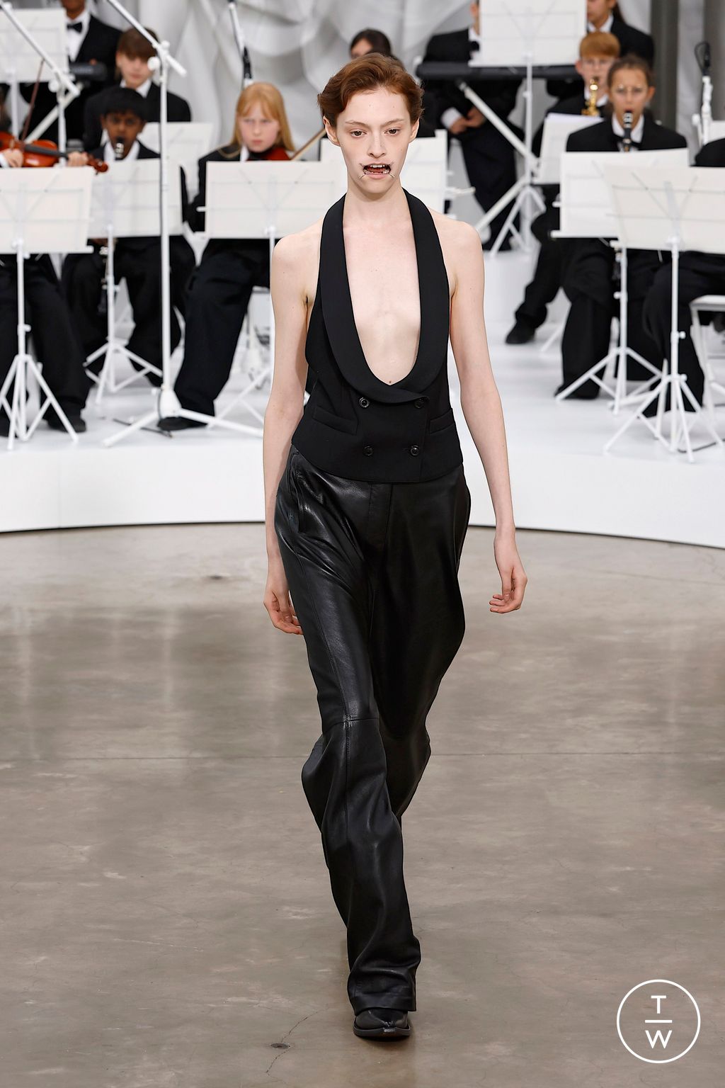 Fashion Week Paris Spring/Summer 2026 look 4 from the Maison Margiela collection womenswear