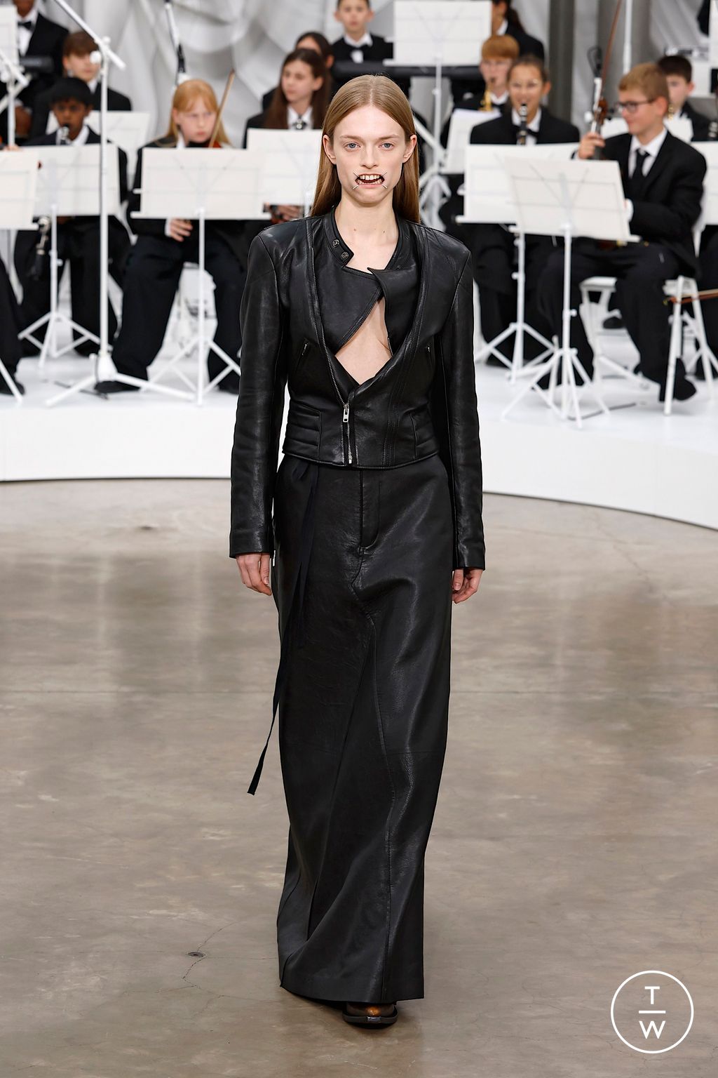 Fashion Week Paris Spring/Summer 2026 look 9 from the Maison Margiela collection womenswear
