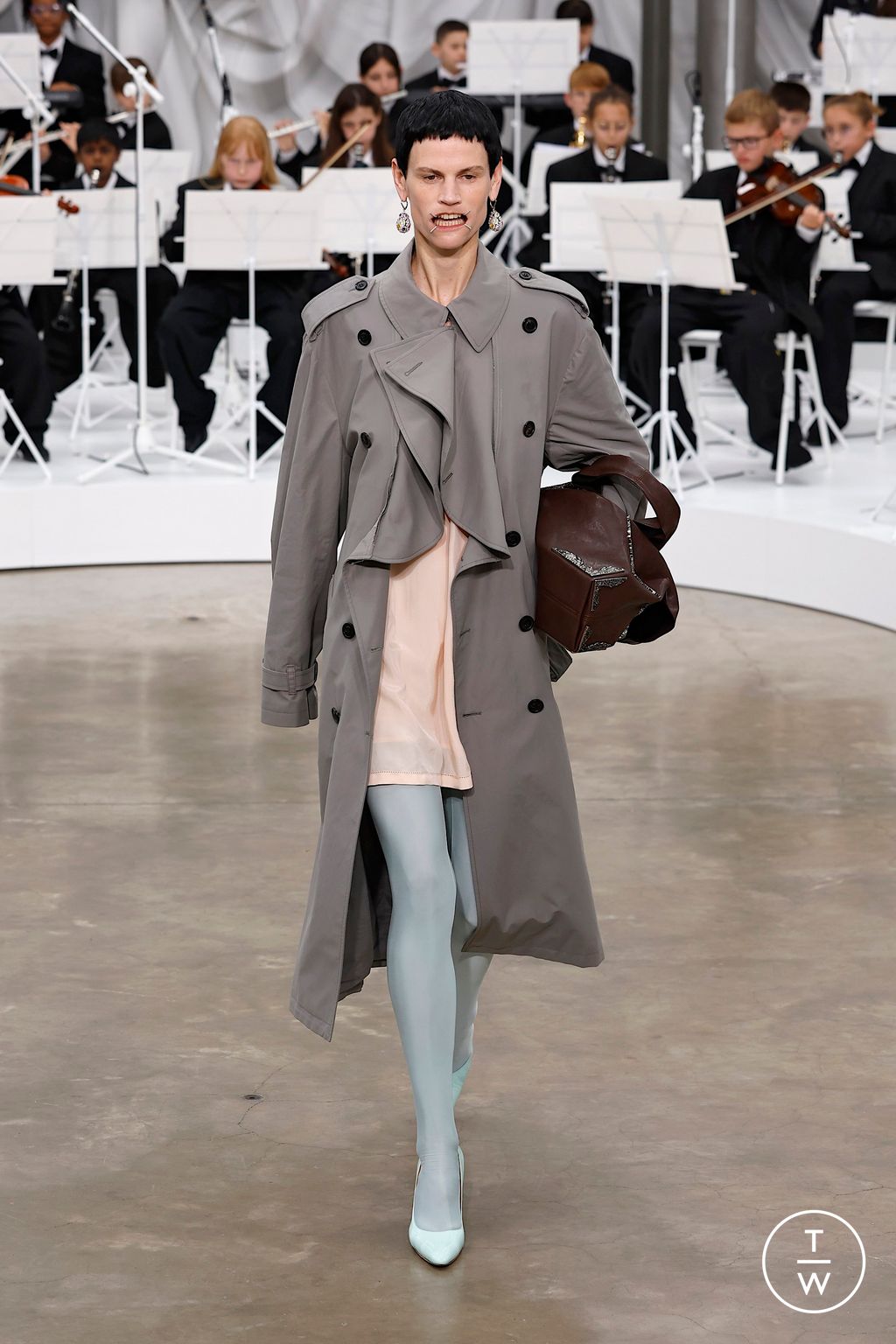 Fashion Week Paris Spring/Summer 2026 look 27 from the Maison Margiela collection womenswear