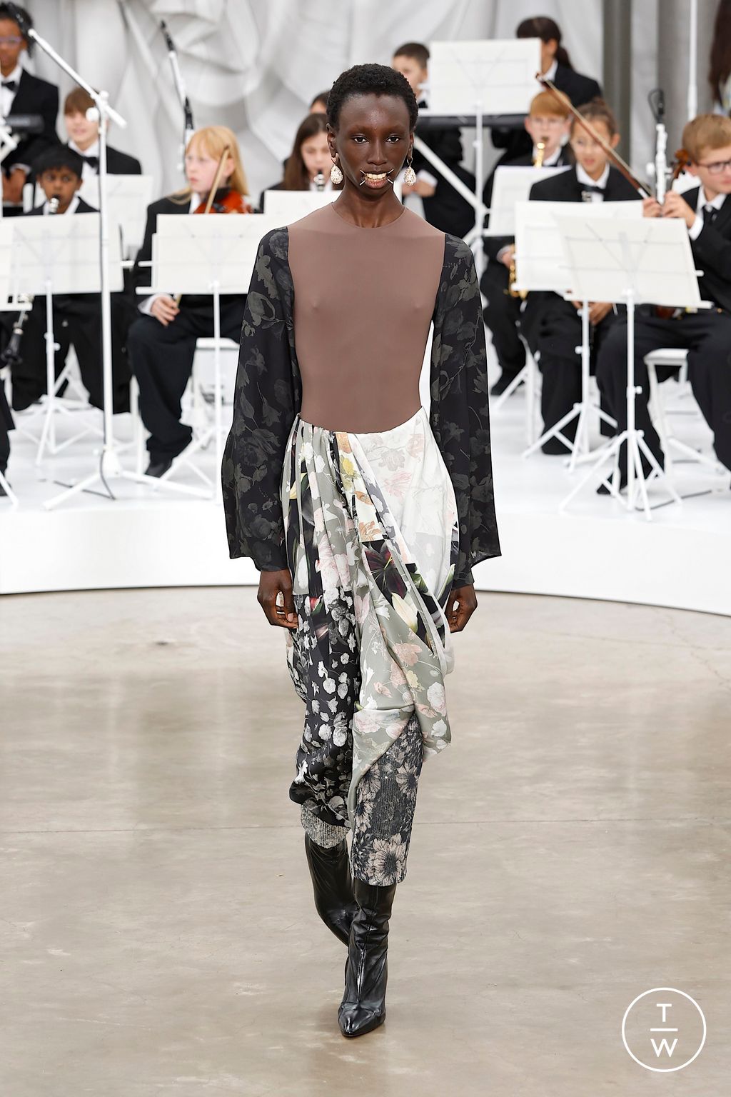 Fashion Week Paris Spring/Summer 2026 look 44 from the Maison Margiela collection womenswear