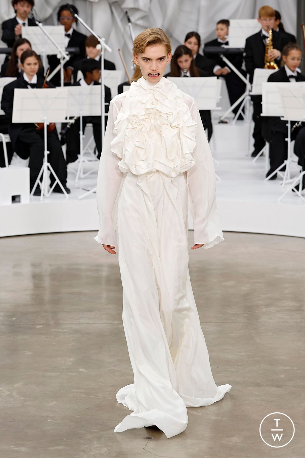 Fashion Week Paris Spring/Summer 2026 look 55 from the Maison Margiela collection womenswear