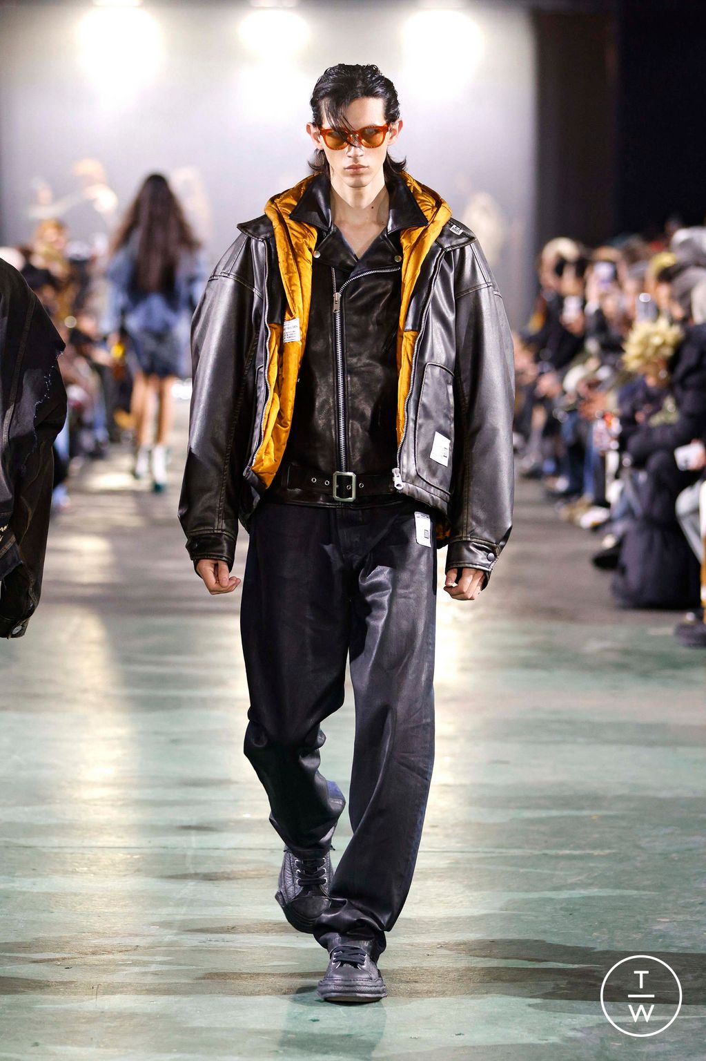 Fashion Week Paris Fall/Winter 2025 look 40 from the Maison Mihara Yasuhiro collection 男装