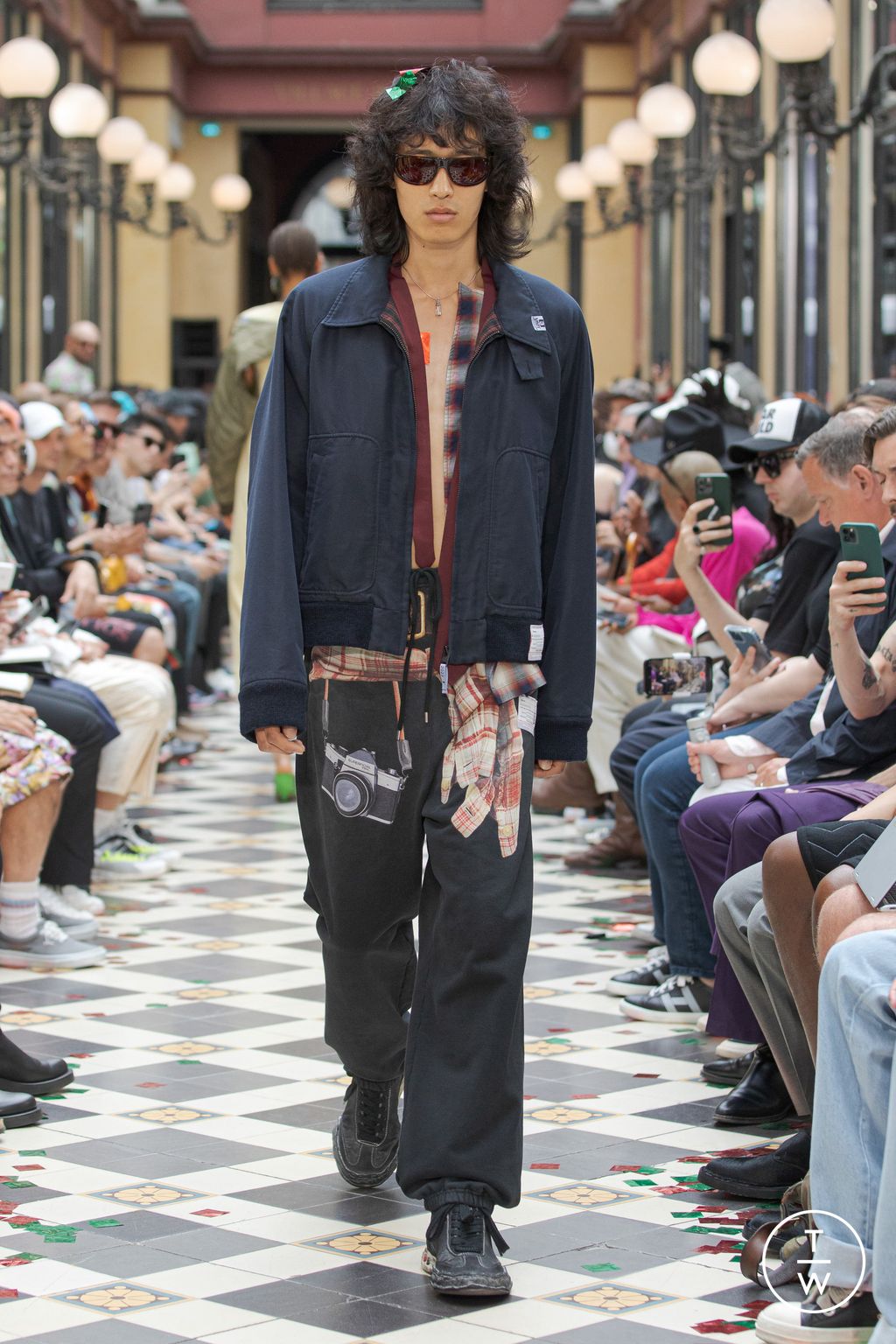 Fashion Week Paris Spring/Summer 2023 look 24 from the Maison Mihara Yasuhiro collection menswear