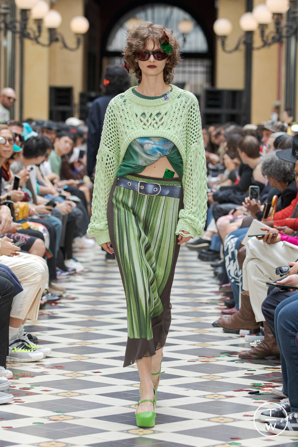 Fashion Week Paris Spring/Summer 2023 look 25 from the Maison Mihara Yasuhiro collection menswear