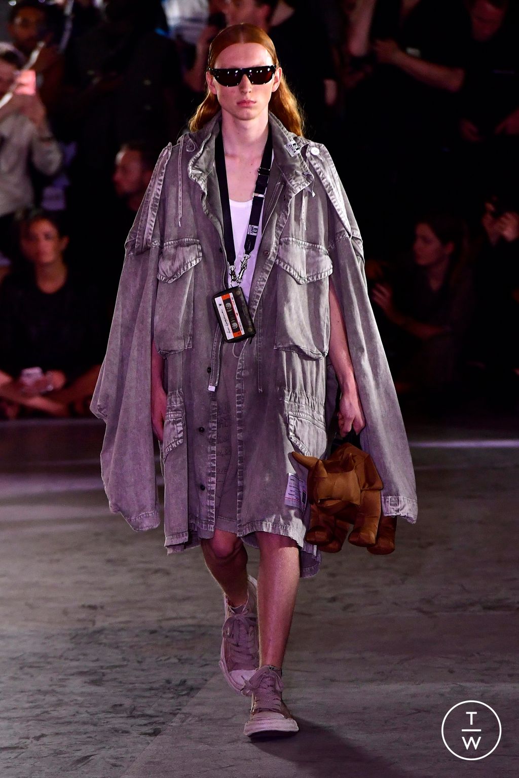 Fashion Week Paris Spring/Summer 2024 look 11 from the Maison Mihara Yasuhiro collection menswear