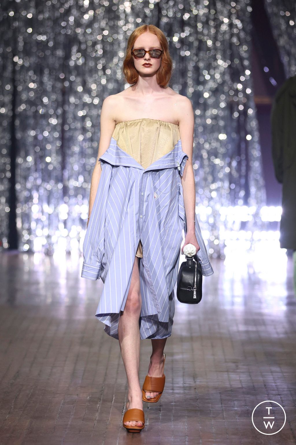 Fashion Week Paris Spring-Summer 2025 look 17 from the Maison Mihara Yasuhiro collection menswear