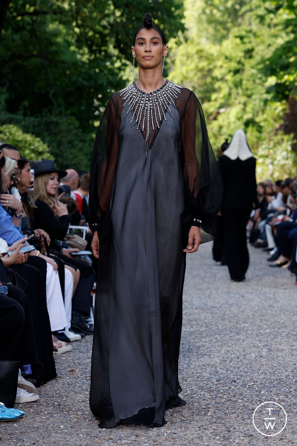 Fashion Week Paris Fall/Winter 2023 look 19 from the Maison Sara Chraibi collection couture