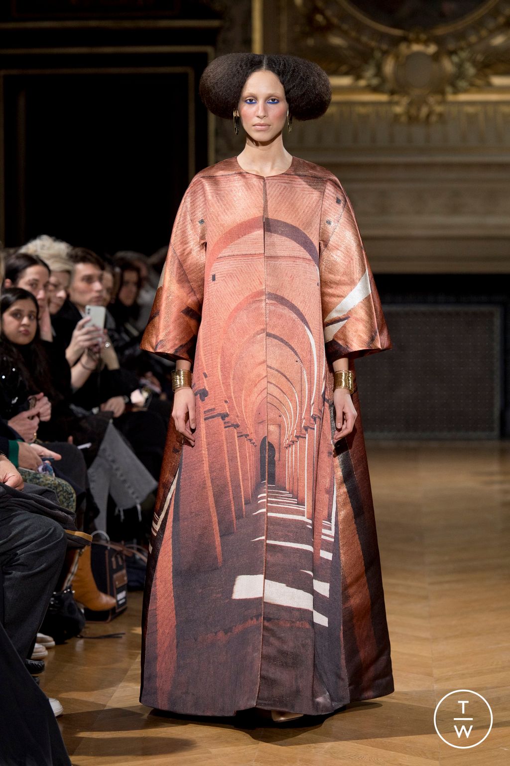 Fashion Week Paris Spring/Summer 2024 look 1 from the Maison Sara Chraibi collection couture