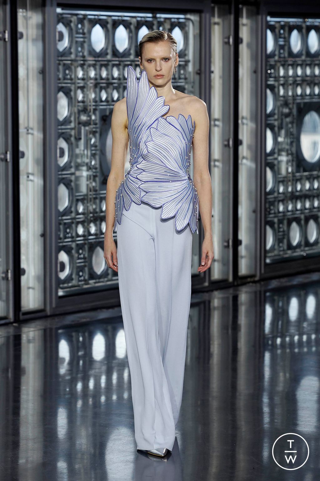 Fashion Week Paris Spring/Summer 2025 look 7 from the Maison Sara Chraibi collection couture
