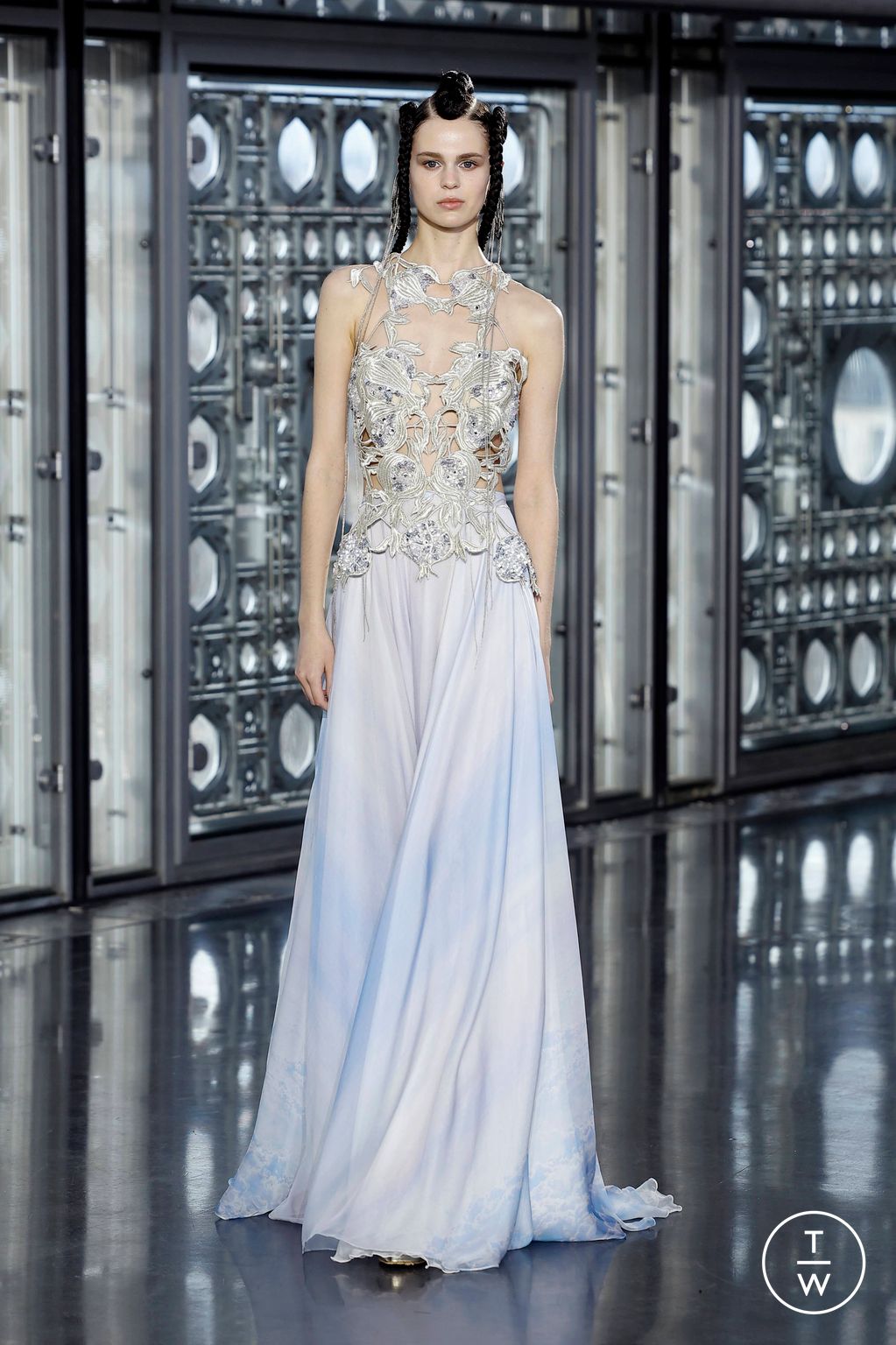 Fashion Week Paris Spring/Summer 2025 look 8 from the Maison Sara Chraibi collection couture