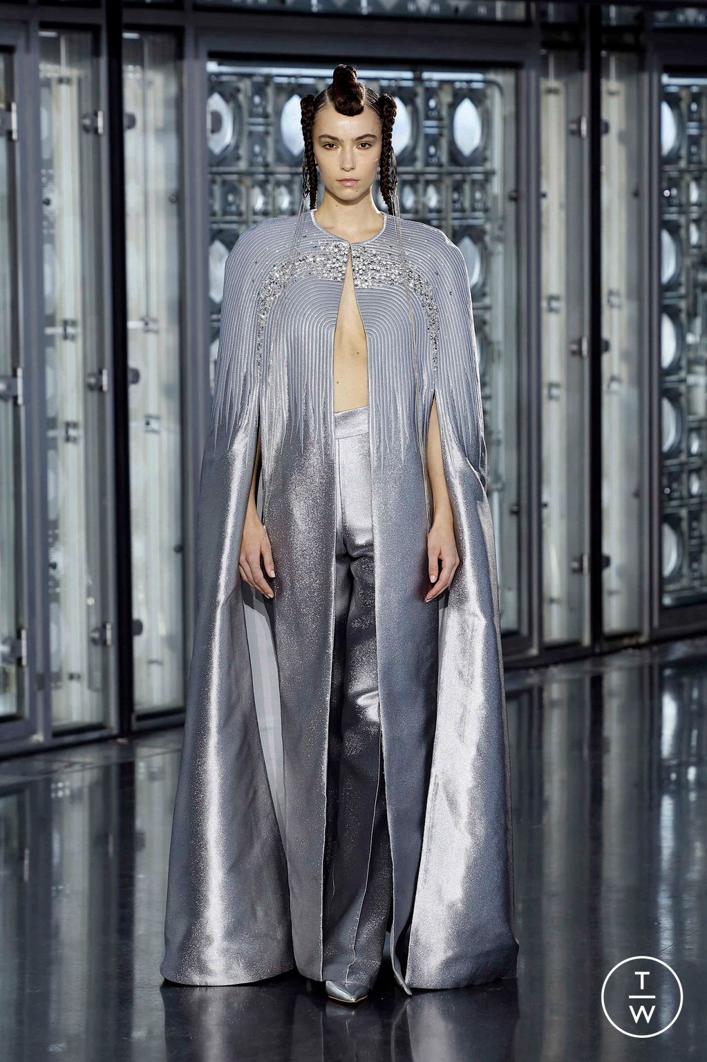 Fashion Week Paris Spring/Summer 2025 look 15 from the Maison Sara Chraibi collection 高级定制