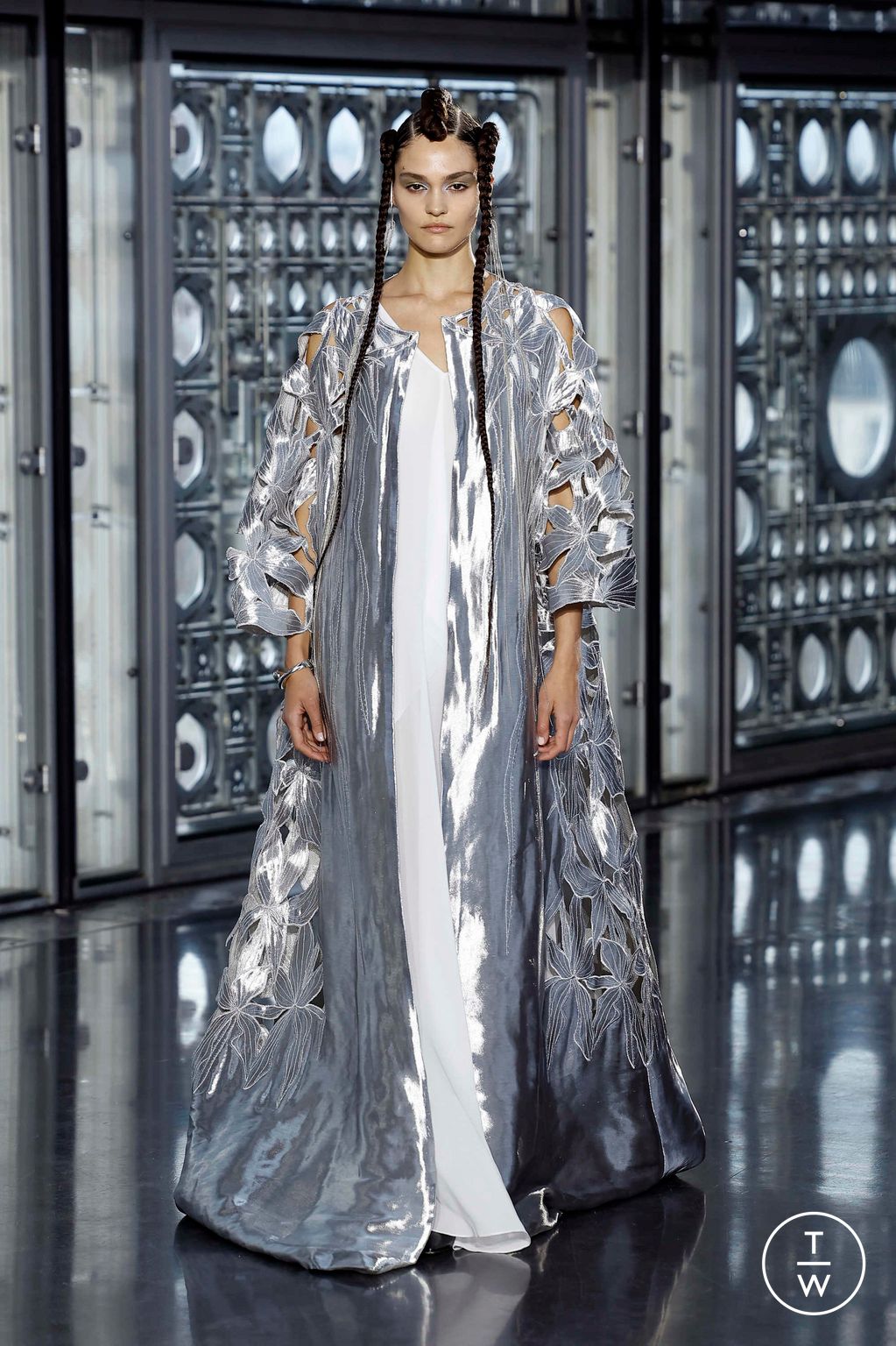Fashion Week Paris Spring-Summer 2025 look 16 from the Maison Sara Chraibi collection couture