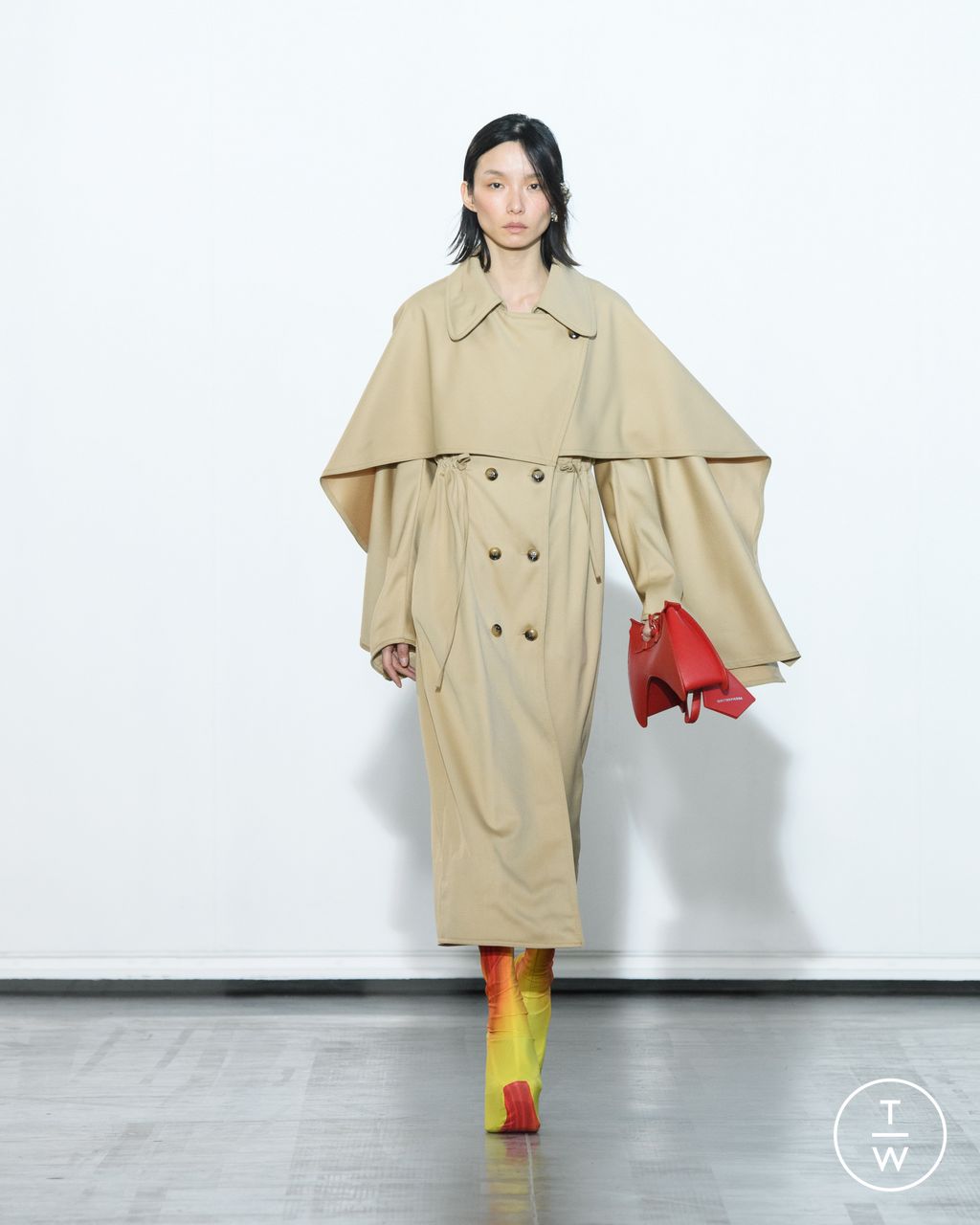 Fashion Week Paris Fall/Winter 2023 look 12 from the Maitrepierre collection womenswear
