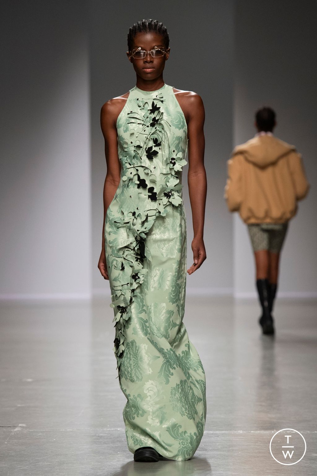 Fashion Week Paris Fall/Winter 2025 look 13 from the Maitrepierre collection womenswear