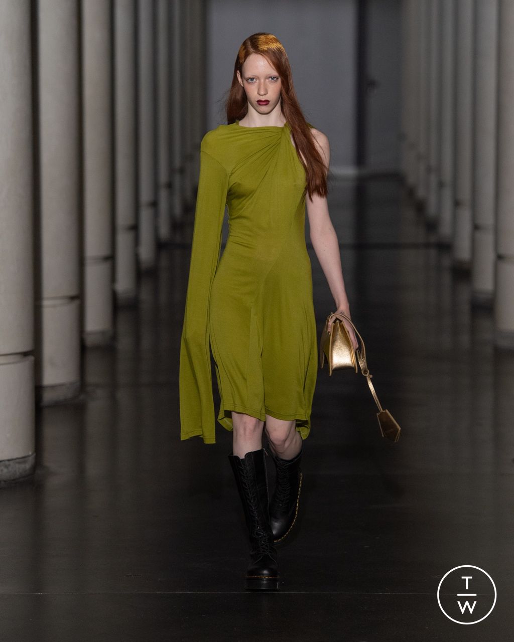 Fashion Week Paris Spring/Summer 2024 look 17 from the Maitrepierre collection womenswear