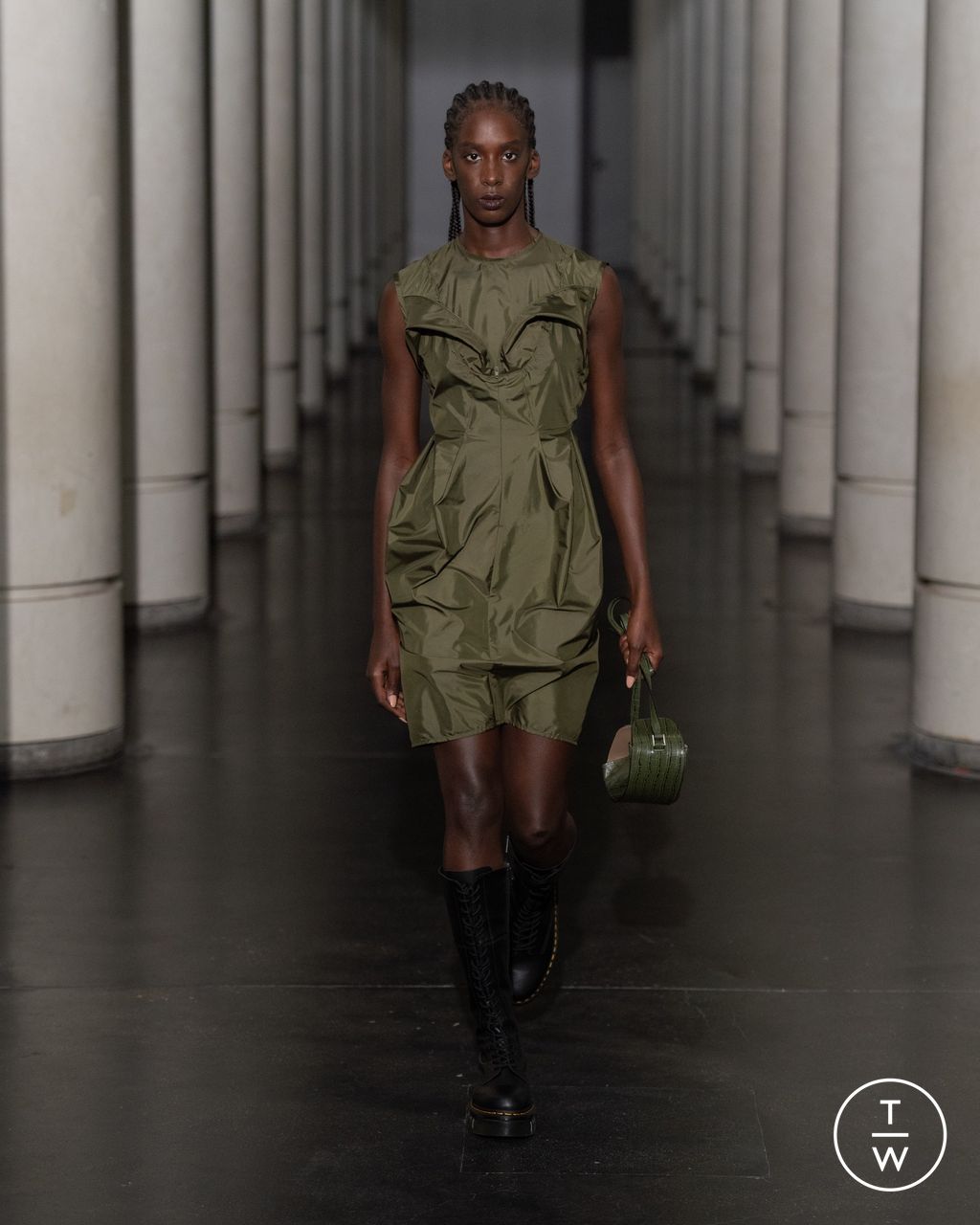 Fashion Week Paris Spring/Summer 2024 look 26 from the Maitrepierre collection 女装