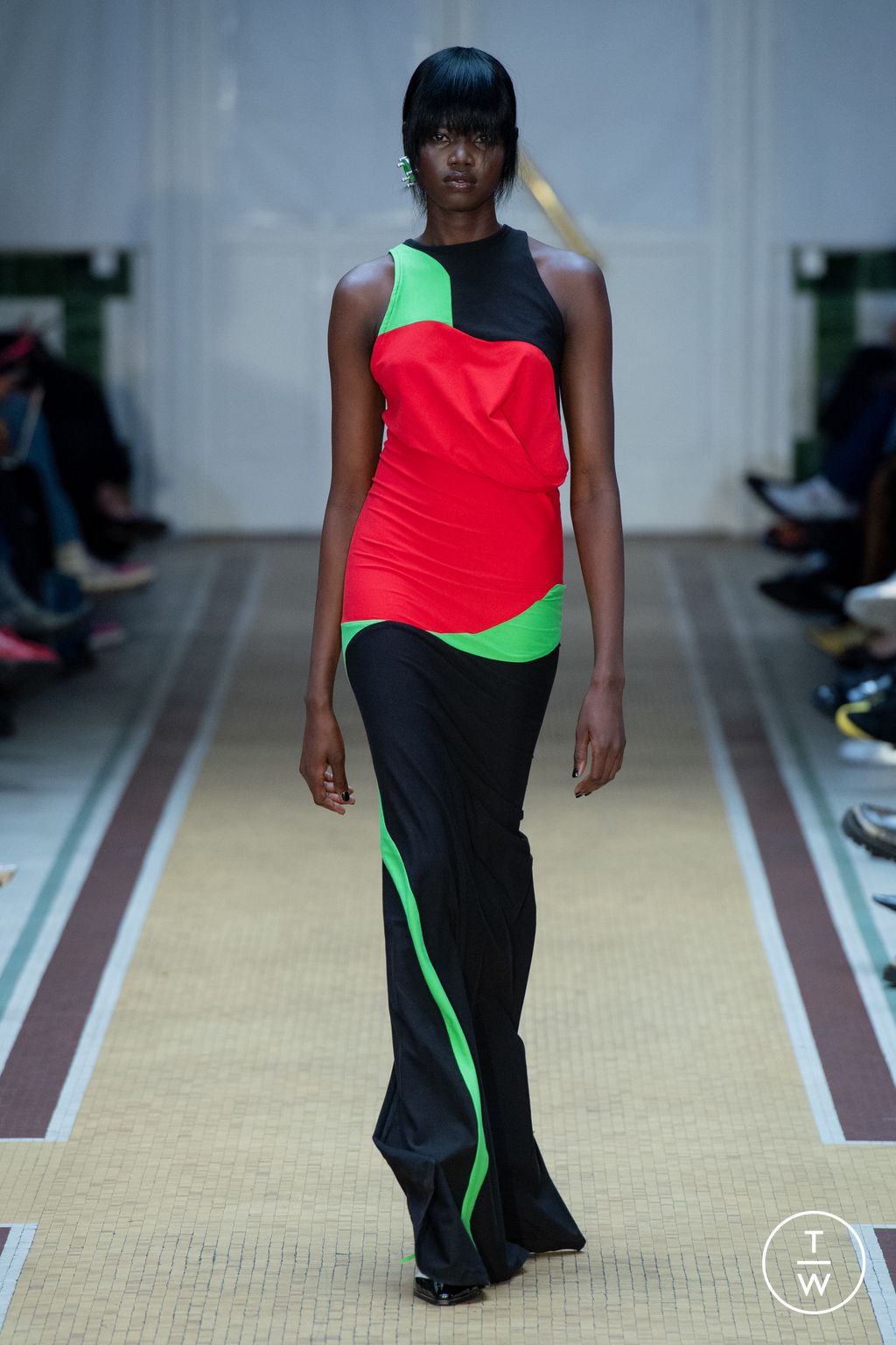 Fashion Week Paris Spring/Summer 2025 look 9 de la collection Maitrepierre womenswear